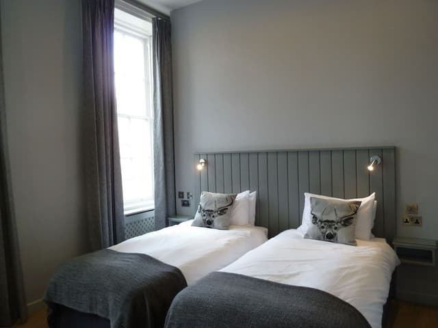 Large Twin Room