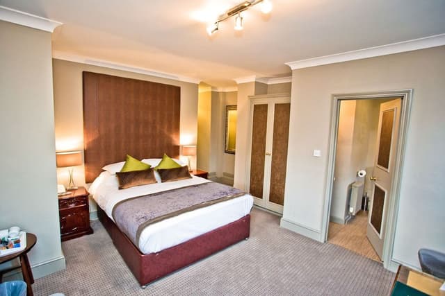 Executive Room