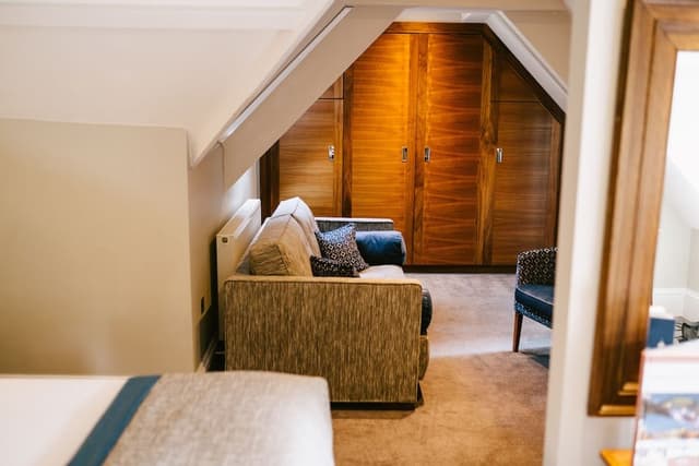The Noble Suite