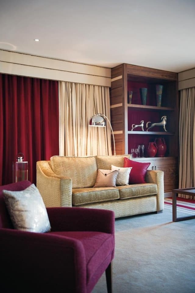 Junior Room