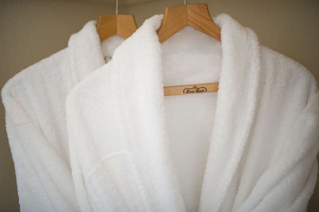 Double or Twin Room (Inland Facing)