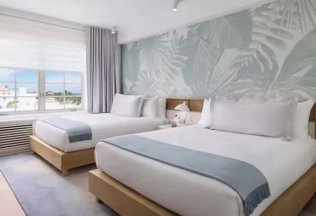 Standard Room, 2 Queen Beds, Pool View