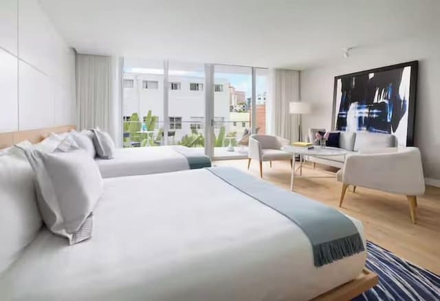 Superior Room, 2 Queen Beds, Terrace, Poolside