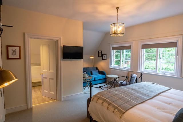 Superior Room, 1 King Bed
