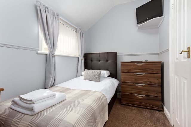 Double or Twin Room, Ensuite