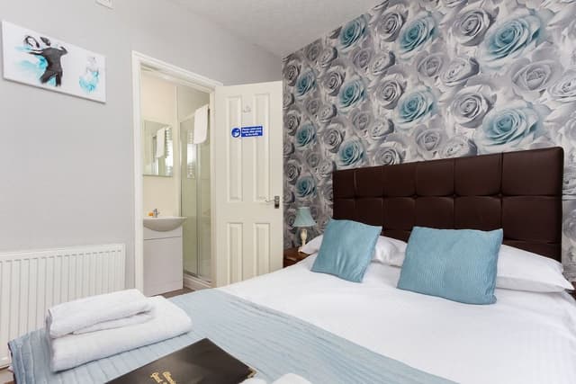 Double Room, Ensuite