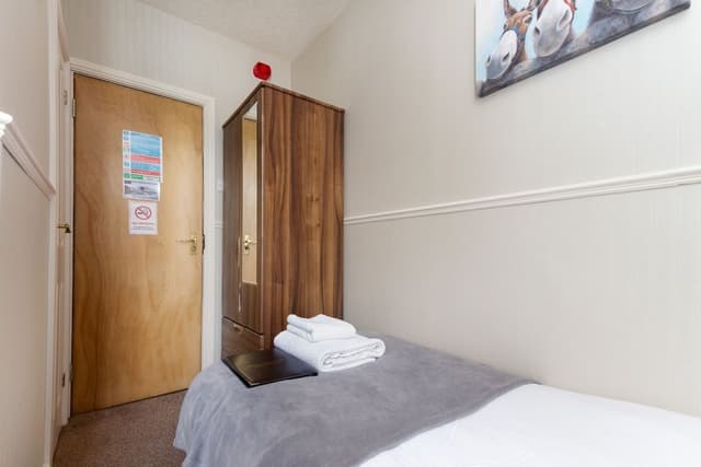 Single Room, Ensuite