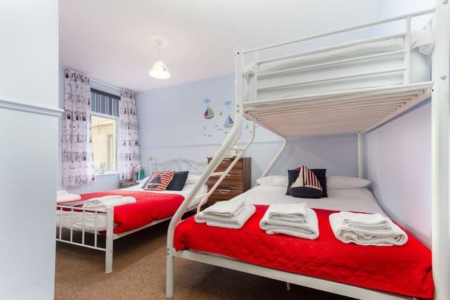 Family Room, Ensuite