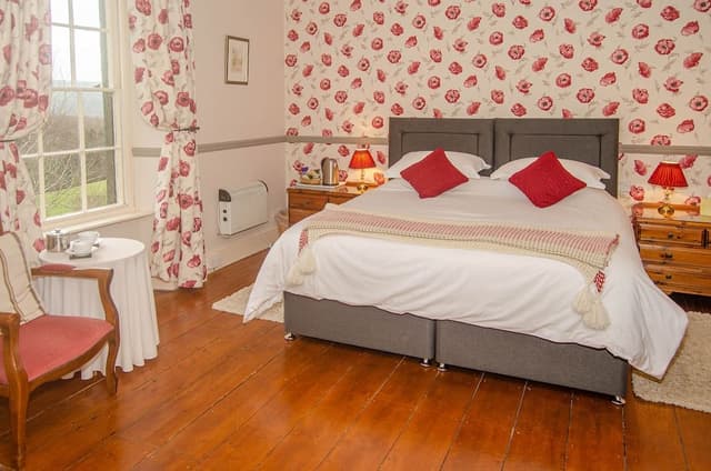 Superior Double Room, Ensuite (Twin)