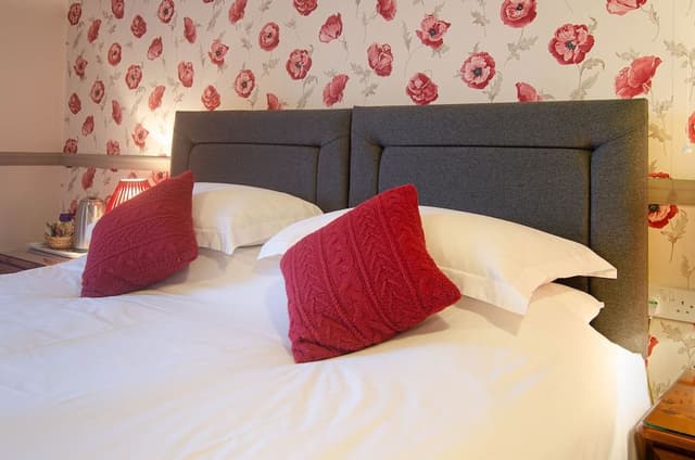 Superior Double Room, Ensuite (Twin)