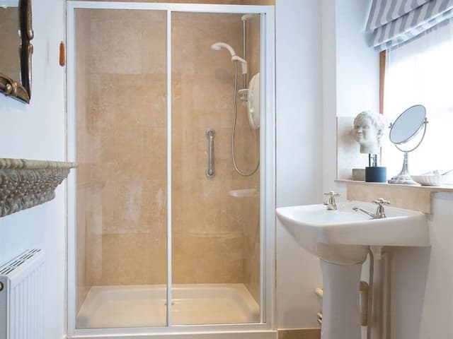 Twin Room, Ensuite