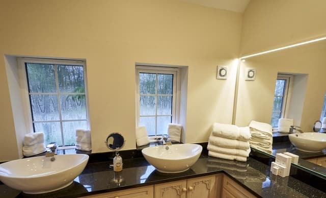 The Ashby Suite
