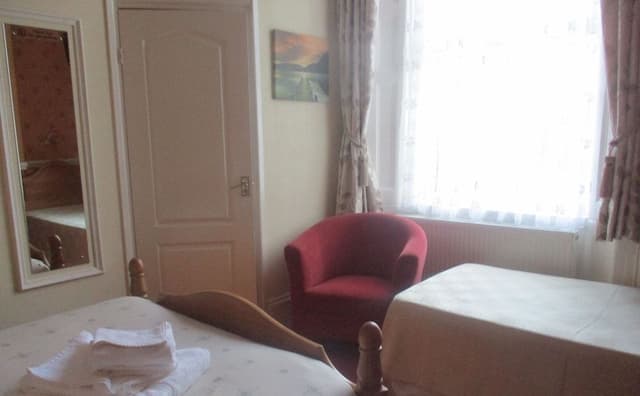 Family Room, Ensuite