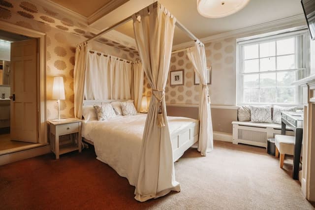 Superior Double Room, 1 King Bed, Bathtub