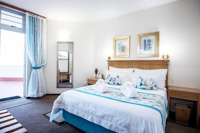 2 Bedroom Sea View Apartment