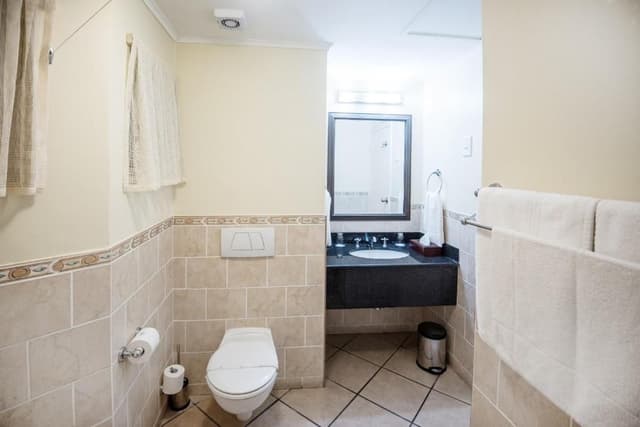 2 Bedroom Sea View Apartment