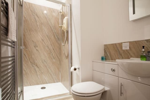 Standard Single Room, Ensuite