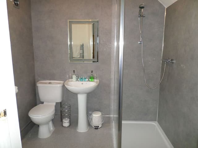Standard Double Room, Ensuite
