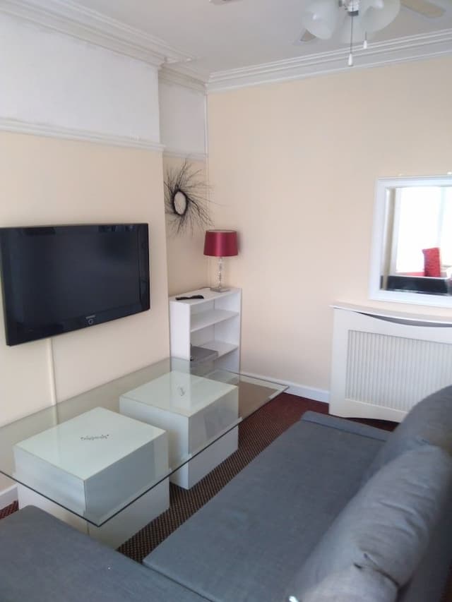 Family Apartment, 2 Bedrooms, Partial Sea View