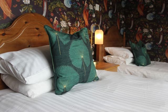 Twin Room, Ensuite