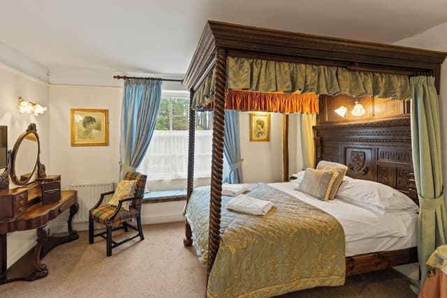 Premier Room