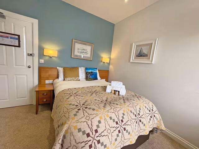 Double Room (3rd Floor)