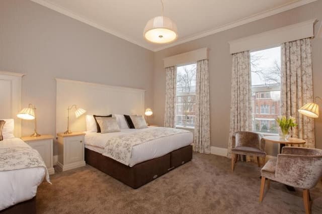 Business Triple Room
