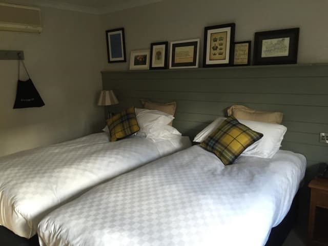 Classic Twin Room