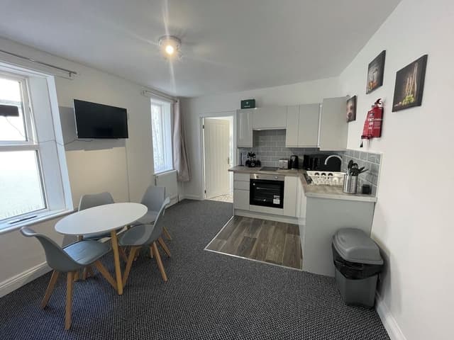 Deluxe Triple Room (Room 4)