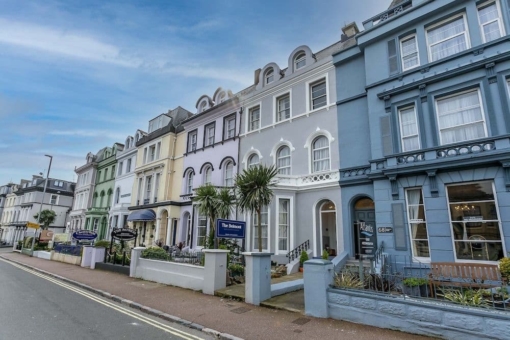The Belmont - Guest House
