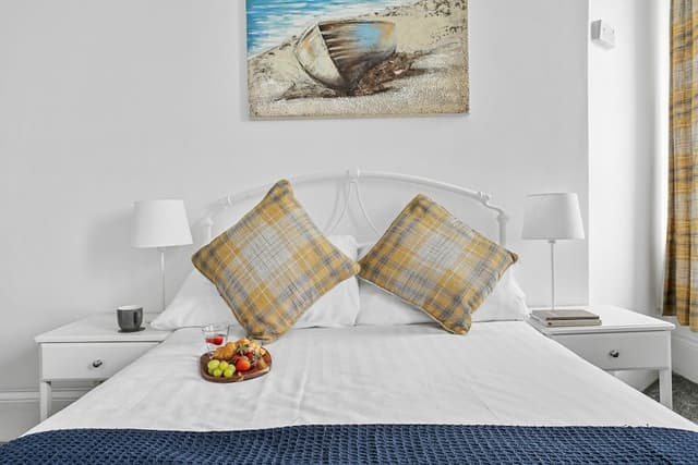 Apartment, Ensuite (Christie)