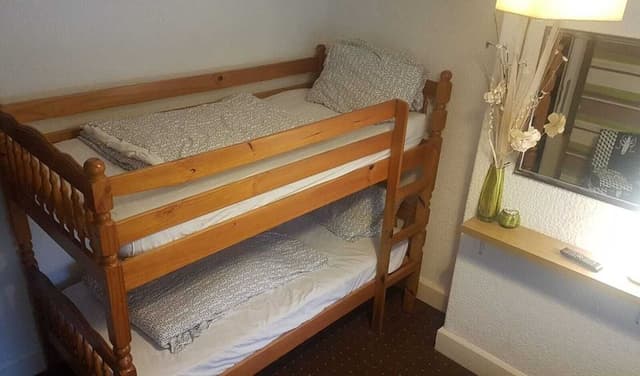 Standard Suite, Shared Bathroom (room 9)