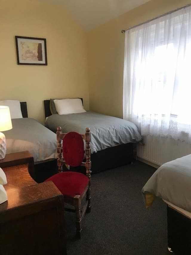 Family Triple Room (4)