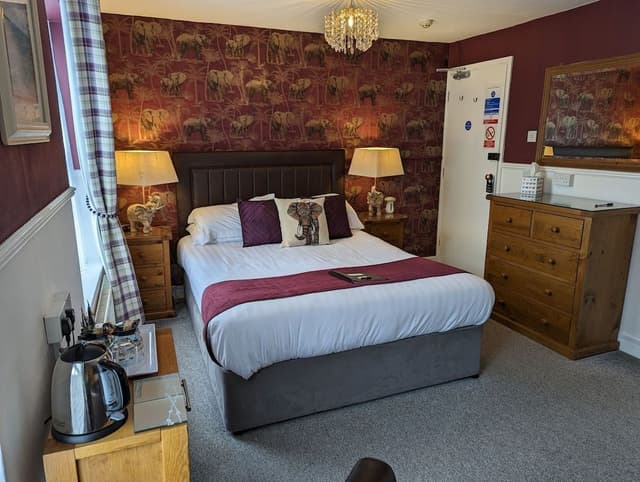 Superior Double Room, Ensuite (First Floor)