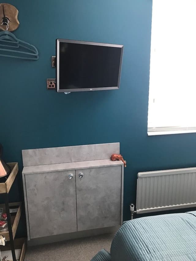 Small Double Room Ensuite