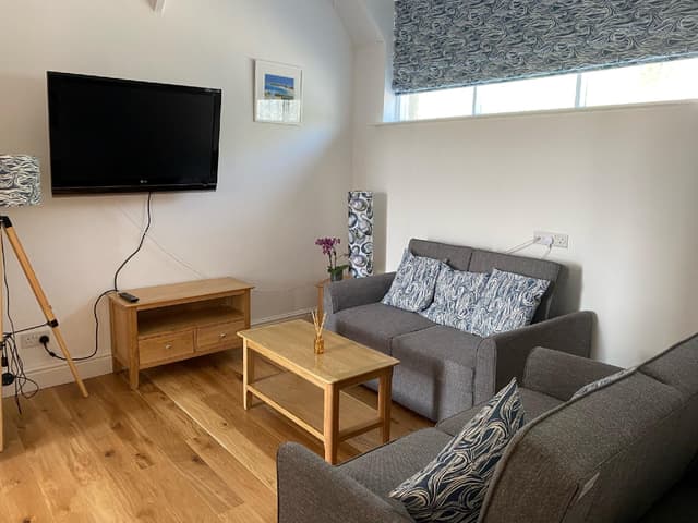 Family room-Family-Ensuite with Shower-Harbour View-Family Suite with Balcony