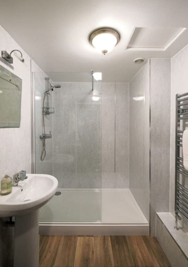 Superior Apartment, Ensuite (Hillview Sleeps 2)