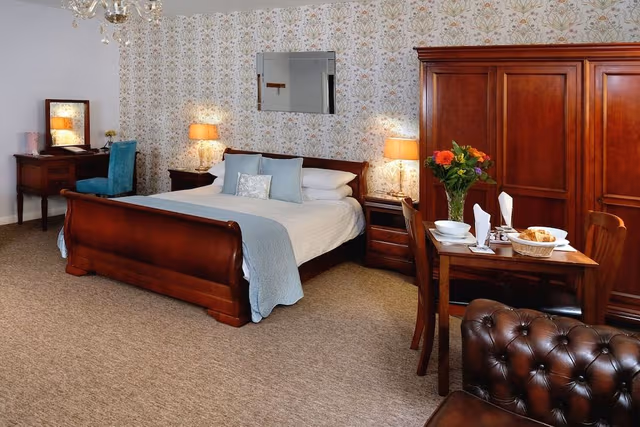 Superior Apartment, Ensuite (Hillview Sleeps 2)