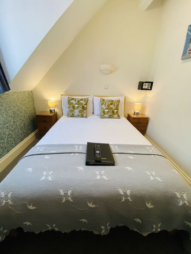 Economy Double Room