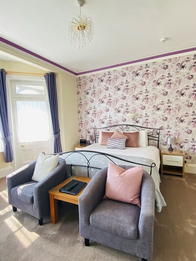 Double Room (WITH BALCONY)