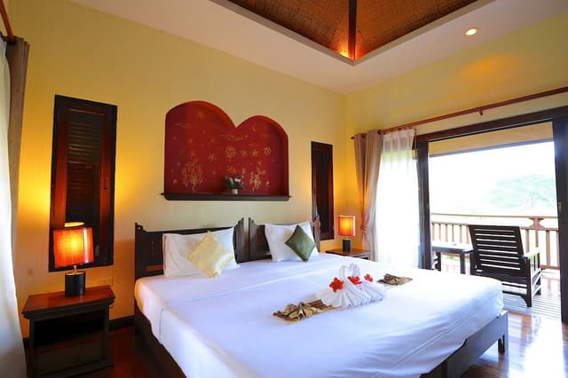 Chalet, Mountain View
