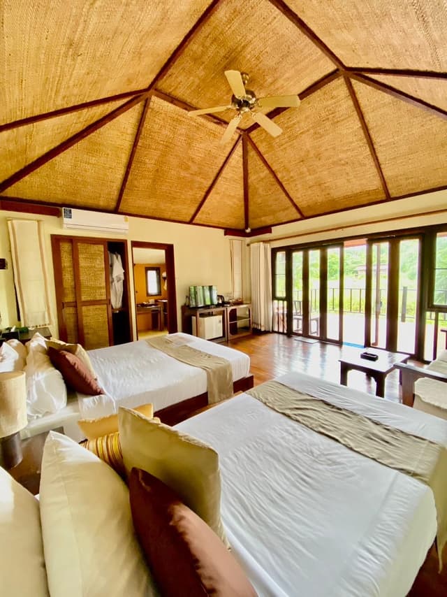 Chalet River View