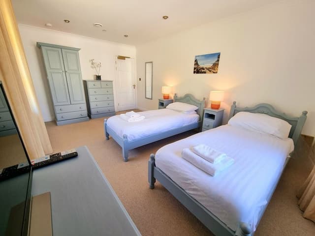 Classic Duplex, 2 Bedrooms, 2 Bathrooms
