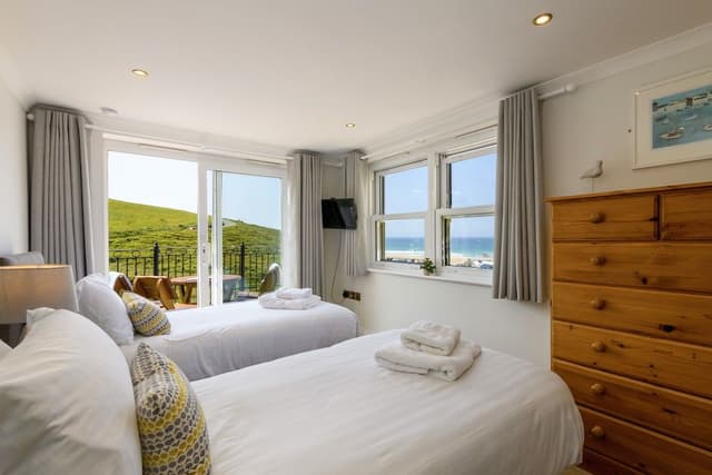 Standard Apartment, Multiple Beds, Sea View