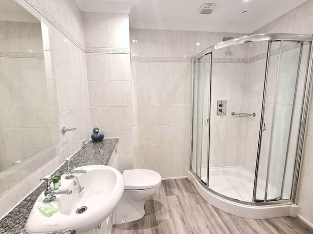 Classic Duplex, 2 Bedrooms, 2 Bathrooms