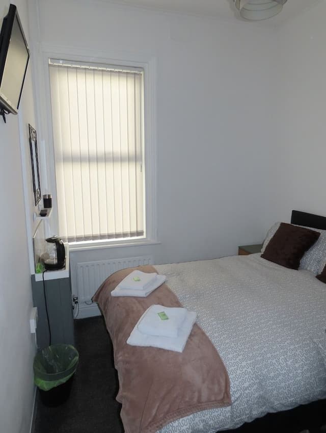 Ground floor double with private bathroom