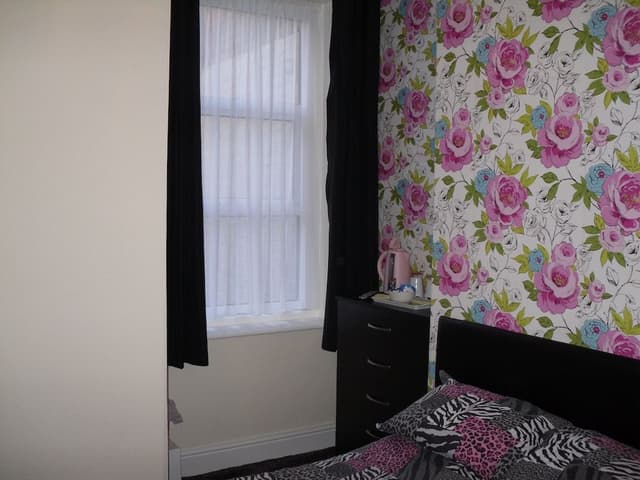 Triple Room, Ensuite