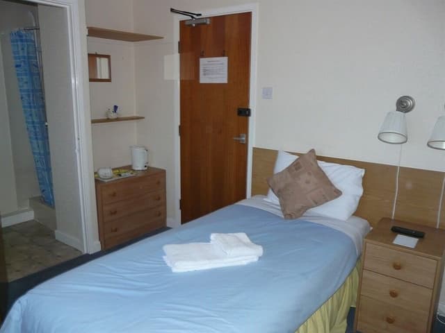 Single Room, Ensuite (.)