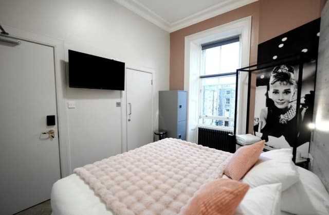 Private King or Twin Room