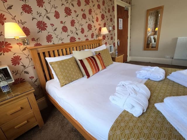 Deluxe Double Room, Pool View